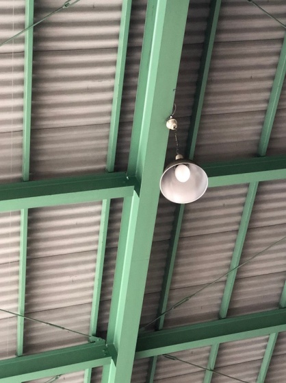 愛知県飛島村の倉庫にて高天井水銀灯などのＬＥＤ取替電気工事
